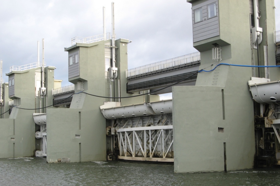 stopień wodny, brzeg dolny, budownictwo hydrotechniczne, projekt hydrotechniczny