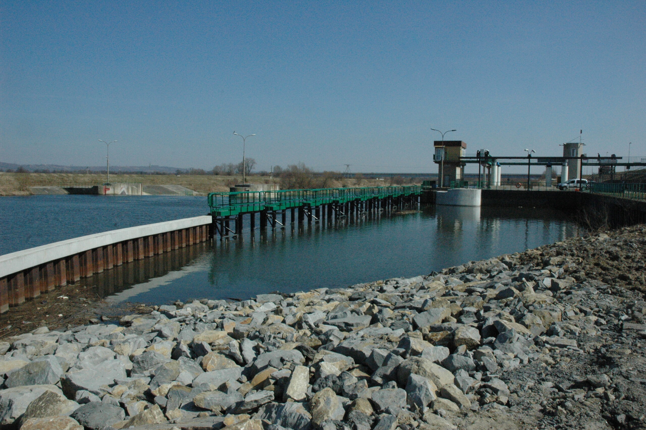 smolice, kraty wlotowe, tama, budownictwo hydrotechniczne, projekt hydrotechniczny