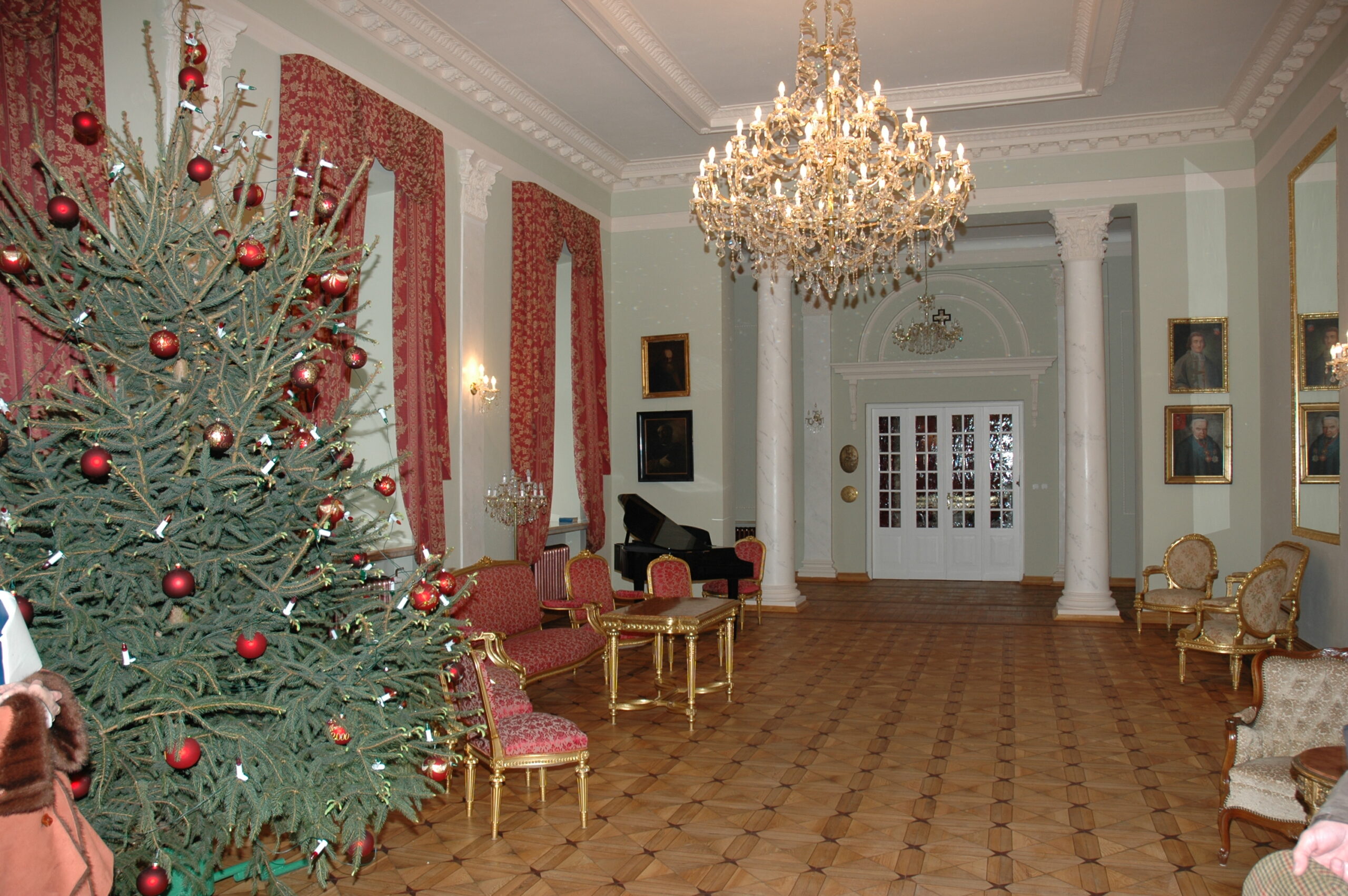 konstrukcje, rewitalizacja zabytków, jota, renowacja zabytków, pałac, renowacja pałacu, posadzka, pałac biskupi