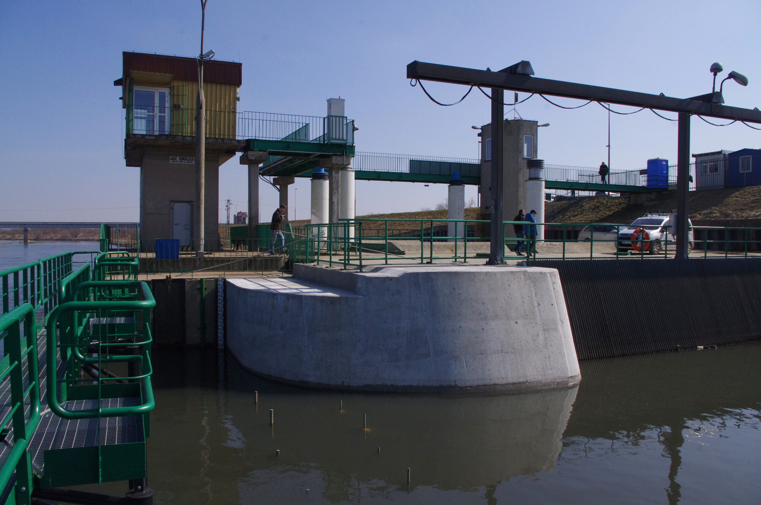 smolice, kraty wlotowe, tama, budownictwo hydrotechniczne, projekt hydrotechniczny