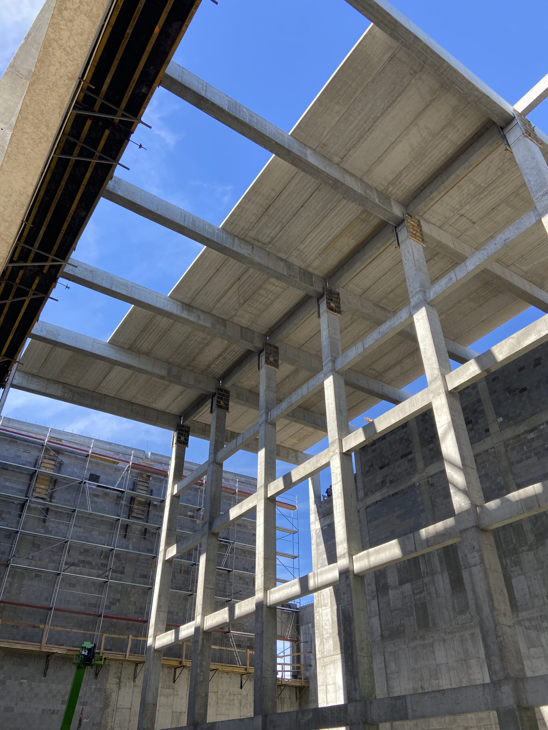 Zakład Produkcji Wyrobów Cukierniczych, Brześć, budownictwo przemysłowe, konstrukcje, konstrukcje stalowe, magazyn