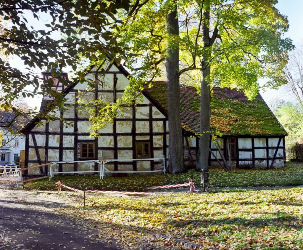 konstrukcje, rewitalizacja zabytków, jota, renowacja zabytków, pałac, renowacja, wozownia